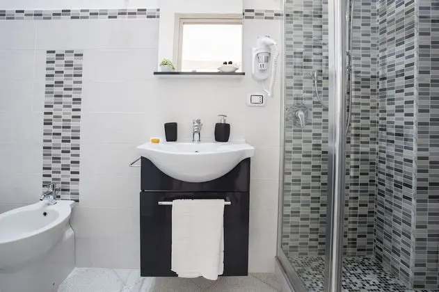 Standard Tek Büyük Yataklı Oda, Şehir Manzaralı