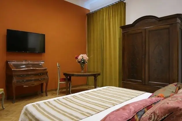 Comfort Tek Büyük Yataklı Oda, 1 Büyük (Queen) Boy Yatak ve Çekyat, Sigara İçilmez