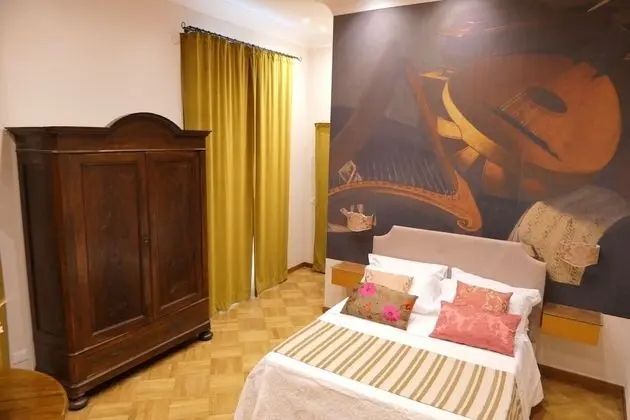 Comfort Tek Büyük Yataklı Oda, 1 Büyük (Queen) Boy Yatak ve Çekyat, Sigara İçilmez
