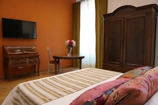 Comfort Tek Büyük Yataklı Oda, 1 Büyük (Queen) Boy Yatak ve Çekyat, Sigara İçilmez