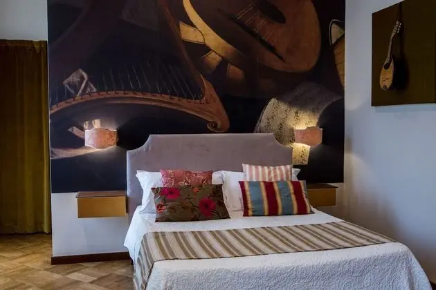 Comfort Tek Büyük Yataklı Oda, 1 Büyük (Queen) Boy Yatak ve Çekyat, Sigara İçilmez