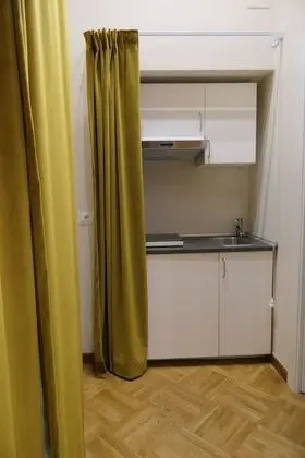 Comfort Tek Büyük Yataklı Oda, 1 Büyük (Queen) Boy Yatak ve Çekyat, Sigara İçilmez