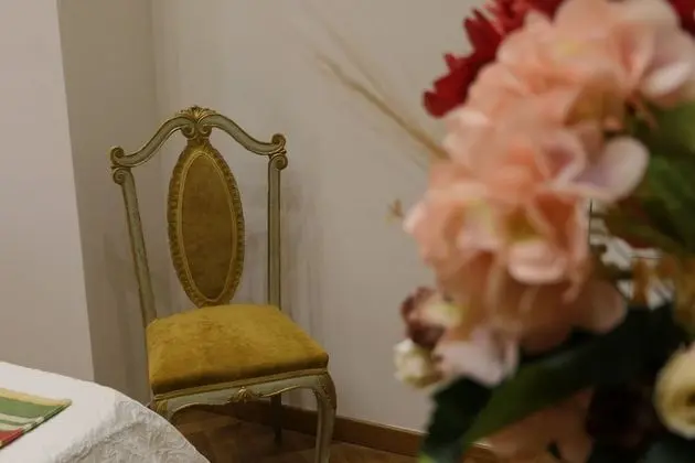 Design Tek Büyük Yataklı Oda, 1 Büyük (Queen) Boy Yatak, Sigara İçilmez, Avlu Manzaralı