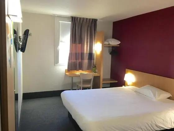 Tek Büyük Yataklı Oda, Sigara İçilmez