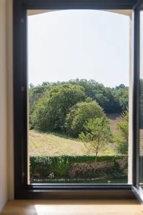 Tek Büyük Yataklı Oda (Bougainvillier)