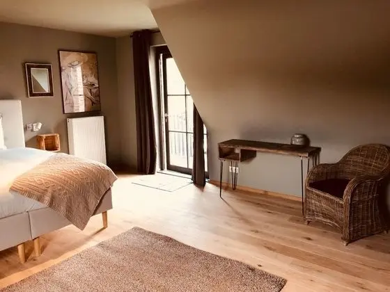 Superior Tek Büyük Yataklı Oda, Bahçe Manzaralı