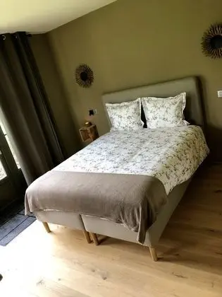 Tek Büyük Yataklı Oda, Bahçe Manzaralı