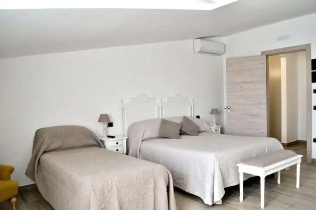 Deluxe Üç Kişilik Oda