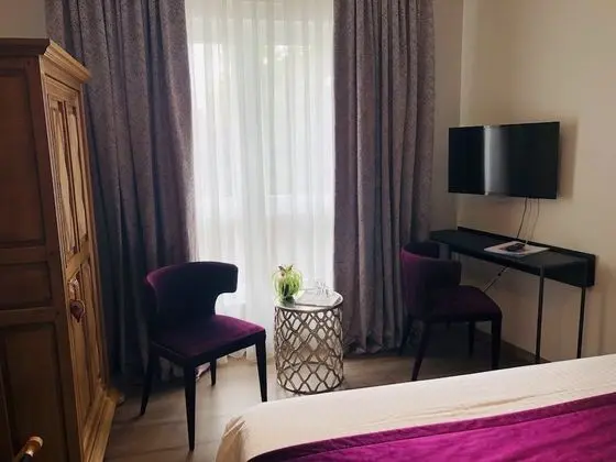 Comfort Tek Büyük Yataklı Oda (Quetsche)