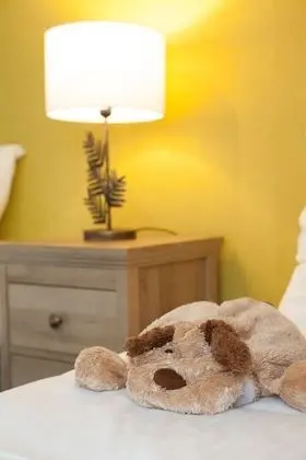 Family Süit (Coing)