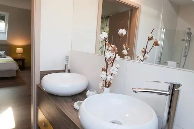 Family Süit (Coing)