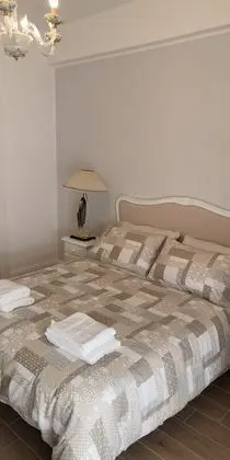 Standard Tek Büyük Yataklı Oda, Şehir Manzaralı