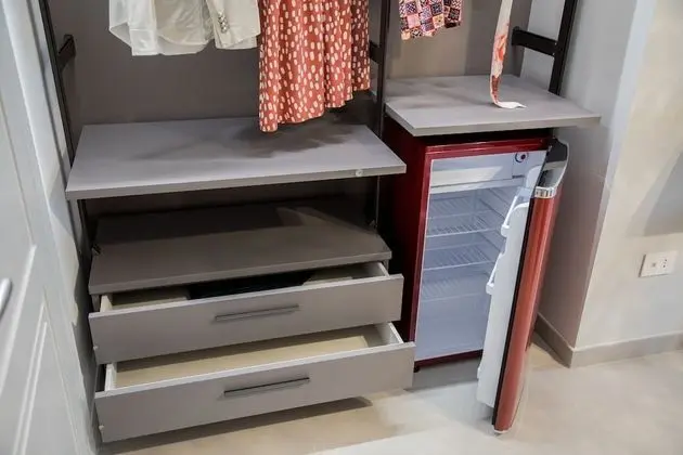 Design Üç Kişilik Oda, Banyolu/Duşlu