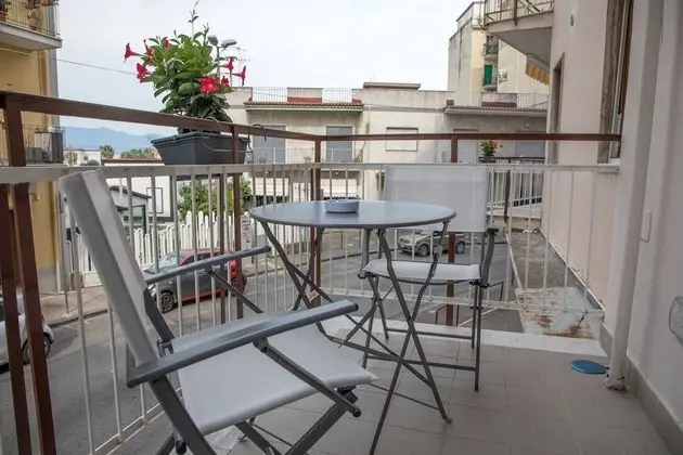 Design Üç Kişilik Oda, Banyolu/Duşlu