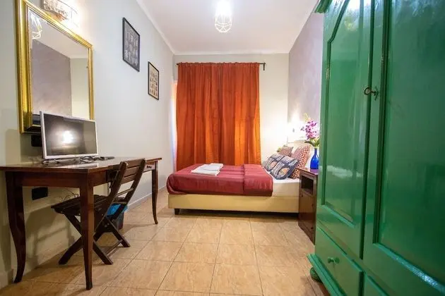Comfort Tek Büyük veya İki Ayrı Yataklı Oda