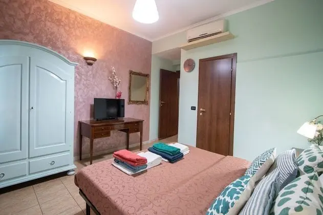 Design Tek Büyük veya İki Ayrı Yataklı Oda, Balkon