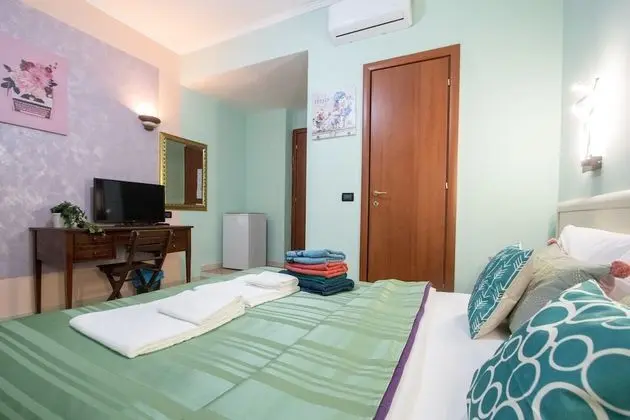 Design Tek Büyük veya İki Ayrı Yataklı Oda, Balkon