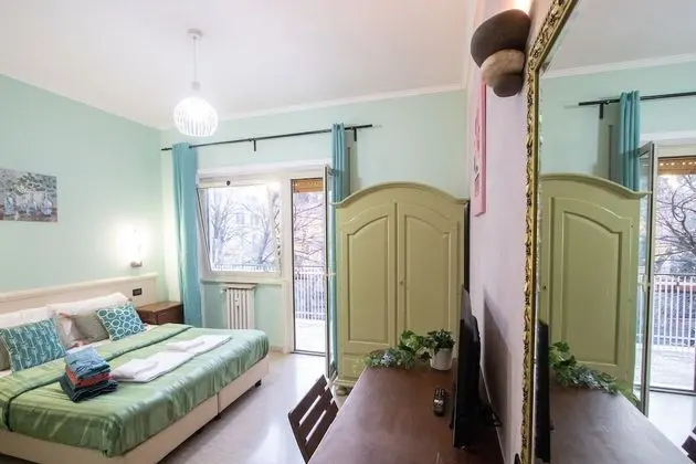 Design Tek Büyük veya İki Ayrı Yataklı Oda, Balkon