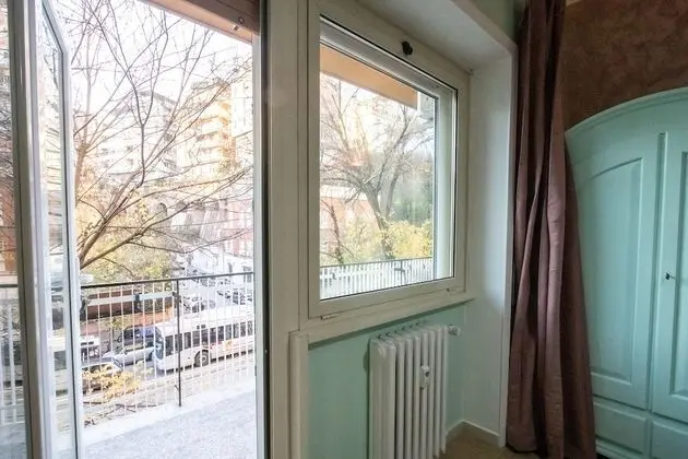 Design Tek Büyük veya İki Ayrı Yataklı Oda, Balkon