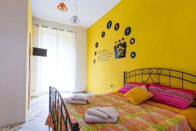 Deluxe Tek Büyük veya İki Ayrı Yataklı Oda, 1 Büyük (Queen) Boy Yatak, Bahçe Manzaralı