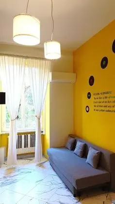 Deluxe Tek Büyük veya İki Ayrı Yataklı Oda, 1 Büyük (Queen) Boy Yatak, Bahçe Manzaralı