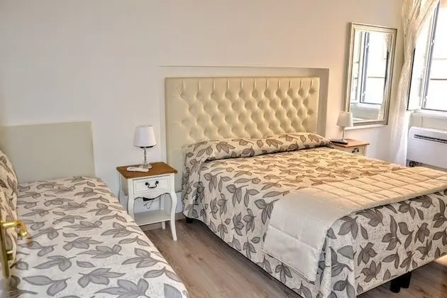 Comfort Üç Kişilik Oda, 1 Yatak Odası, Özel Banyo, Şehir Manzaralı