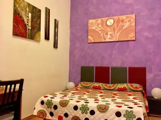 Basic Tek Büyük Yataklı Oda