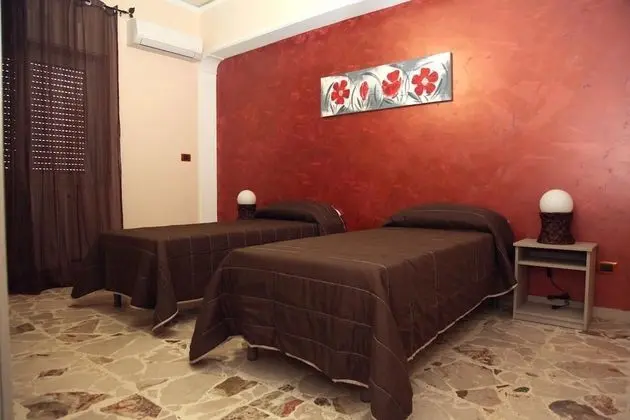 Tek Büyük veya İki Ayrı Yataklı Oda, Özel Banyo (External)