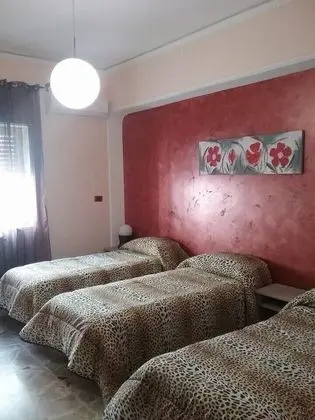 Tek Büyük veya İki Ayrı Yataklı Oda, Özel Banyo (External)