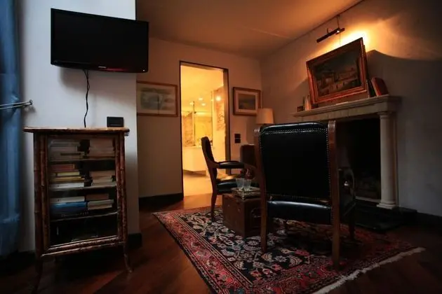 Deluxe Tek Büyük Yataklı Oda (Split Level)