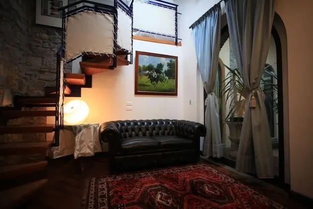 Tek Büyük Yataklı Oda (Split Level)