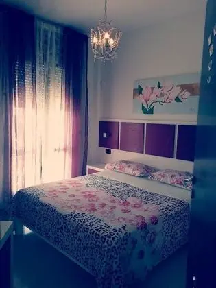 Tek Büyük veya İki Ayrı Yataklı Oda, Balkon