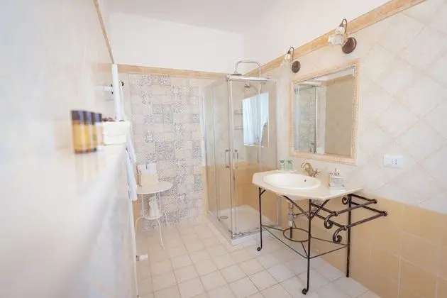 Classic Tek Büyük veya İki Ayrı Yataklı Oda