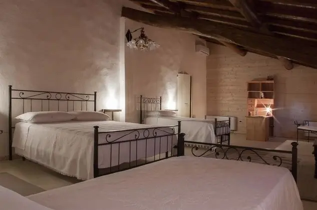 Dört Kişilik Oda, Bahçe Manzaralı