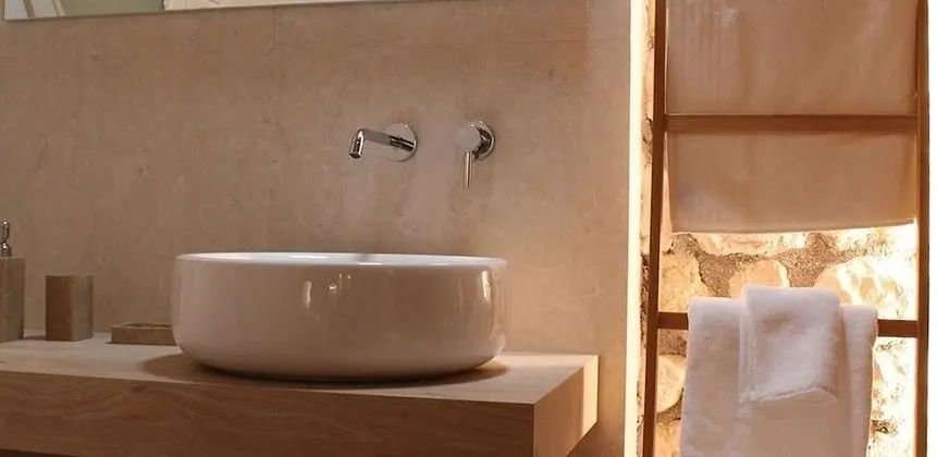 Superior Tek Büyük Yataklı Oda (Molinara)