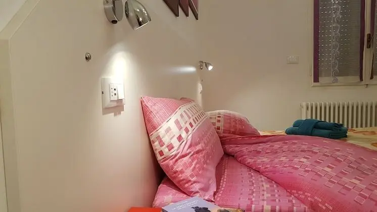 Tek Büyük veya İki Ayrı Yataklı Oda (Lilla)