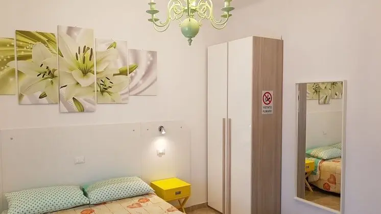 Tek Büyük veya İki Ayrı Yataklı Oda (Verde)