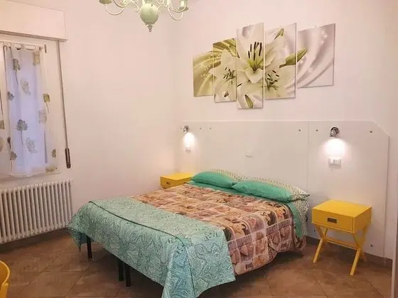 Tek Büyük veya İki Ayrı Yataklı Oda (Verde)