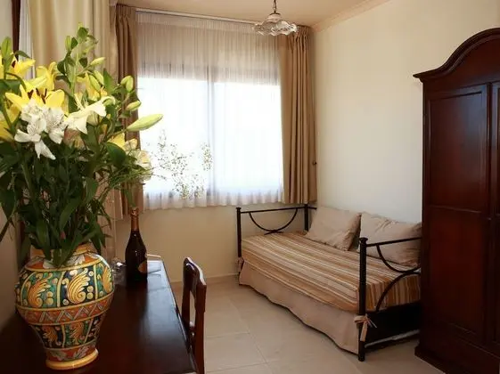 Dört Kişilik Oda, Balkon