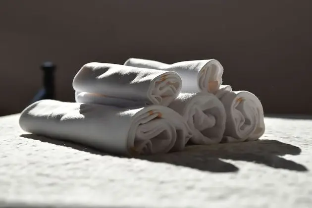 Tek Kişilik Oda, Ortak Banyo