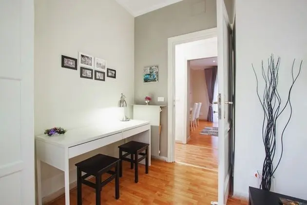 Süit, Balkon