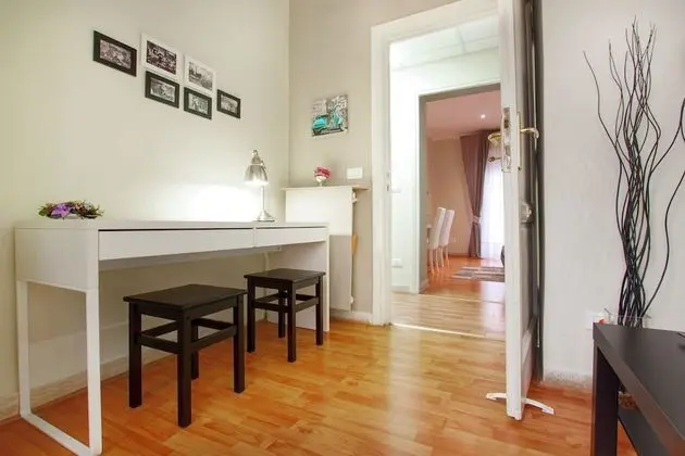 Süit, Balkon