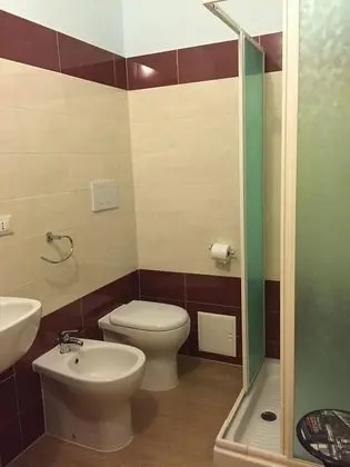 Basic Tek Büyük Yataklı Oda