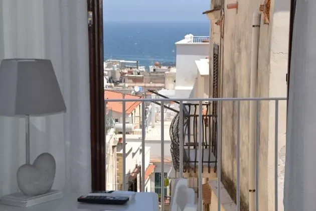 Exclusive Tek Büyük Yataklı Oda, Balkon, Deniz Manzaralı