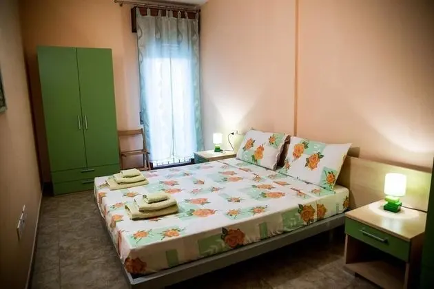 Comfort Tek Büyük veya İki Ayrı Yataklı Oda