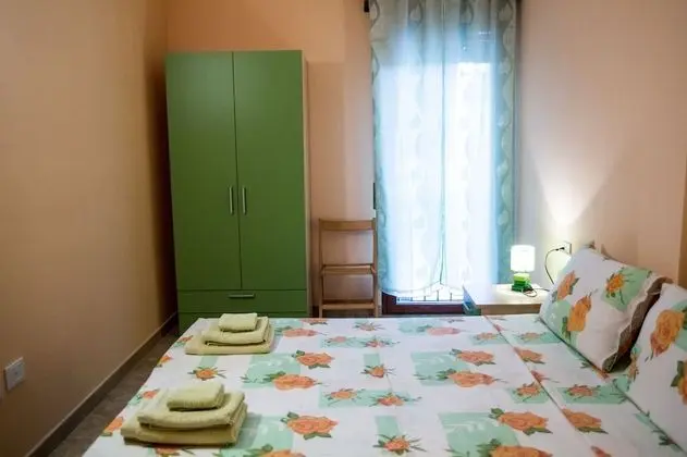 Comfort Tek Büyük veya İki Ayrı Yataklı Oda