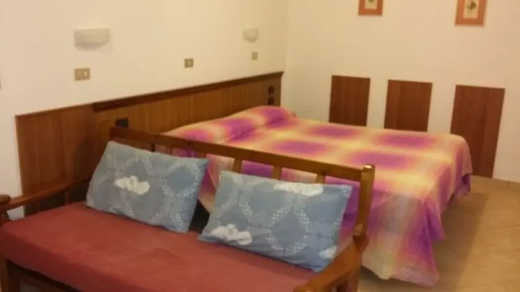 Tek Büyük veya İki Ayrı Yataklı Oda