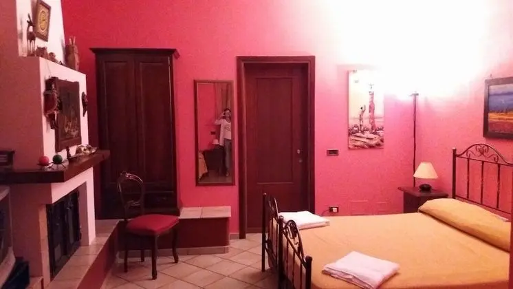 Comfort Tek Büyük veya İki Ayrı Yataklı Oda