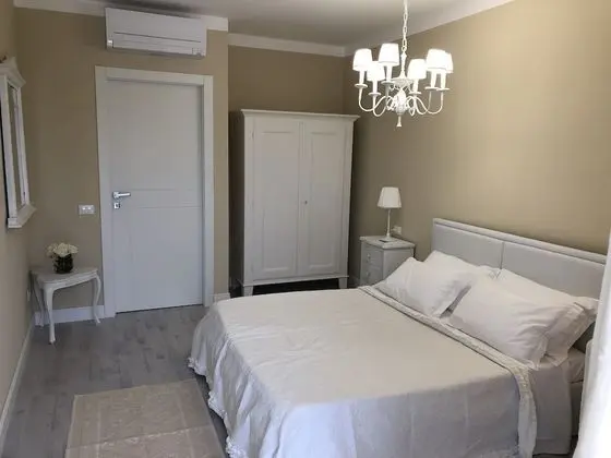 Basic Oda, Bahçe Manzaralı (Arianna)