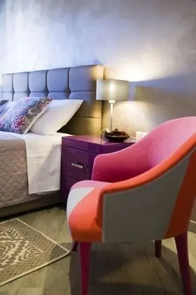 Tek Büyük Yataklı Oda (Corallo)